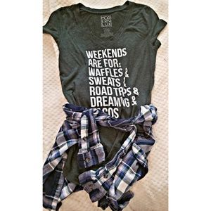 Mordern Lux M Graphic Tee